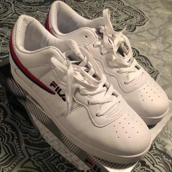 fila court 13 low